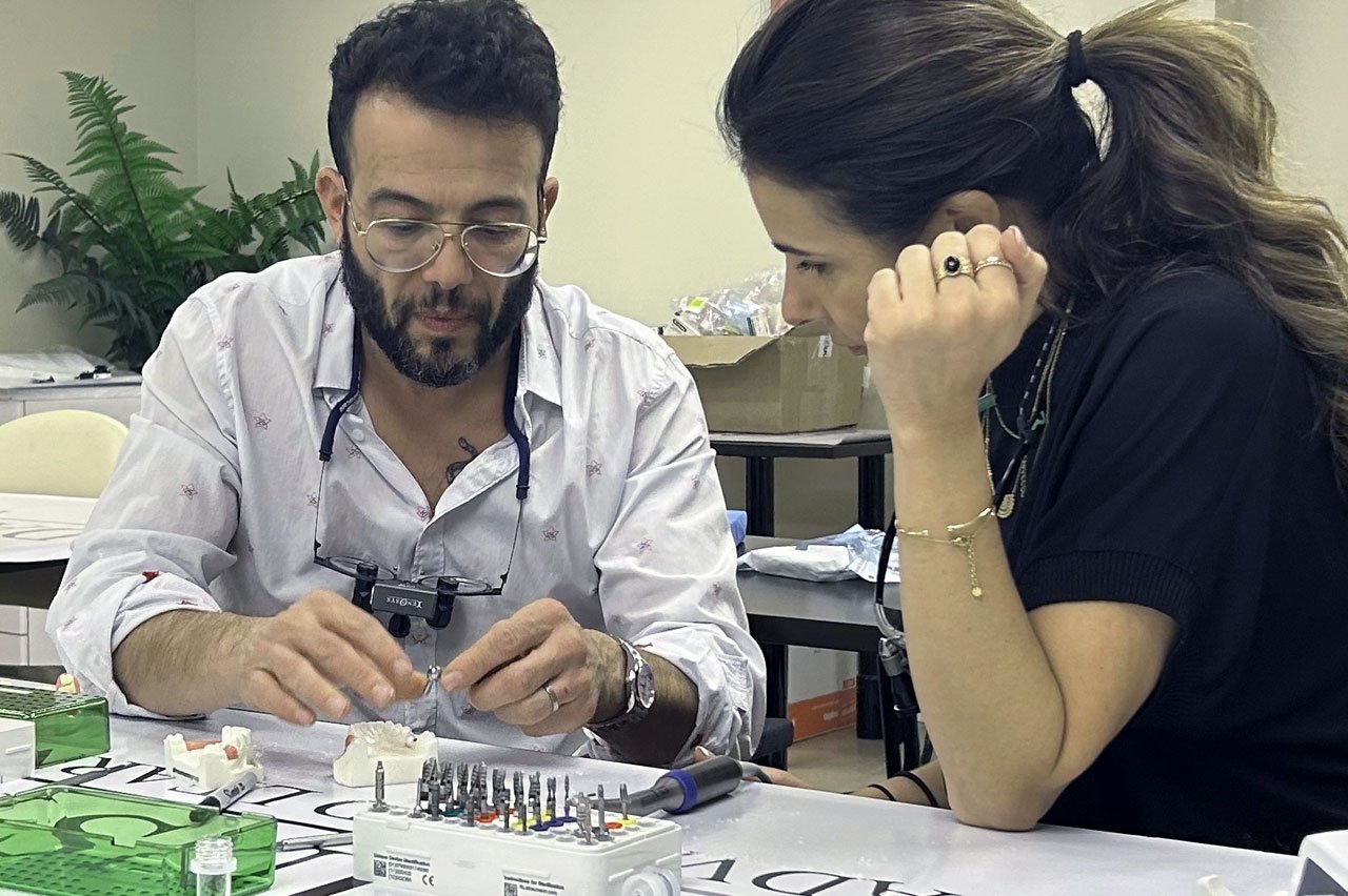 Private Dental Courses and Mentoring